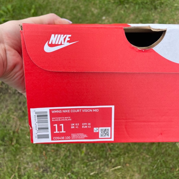 CUSTOM DRAGONFLY NIKE COURT VISION MIDS - Picture 7 of 7